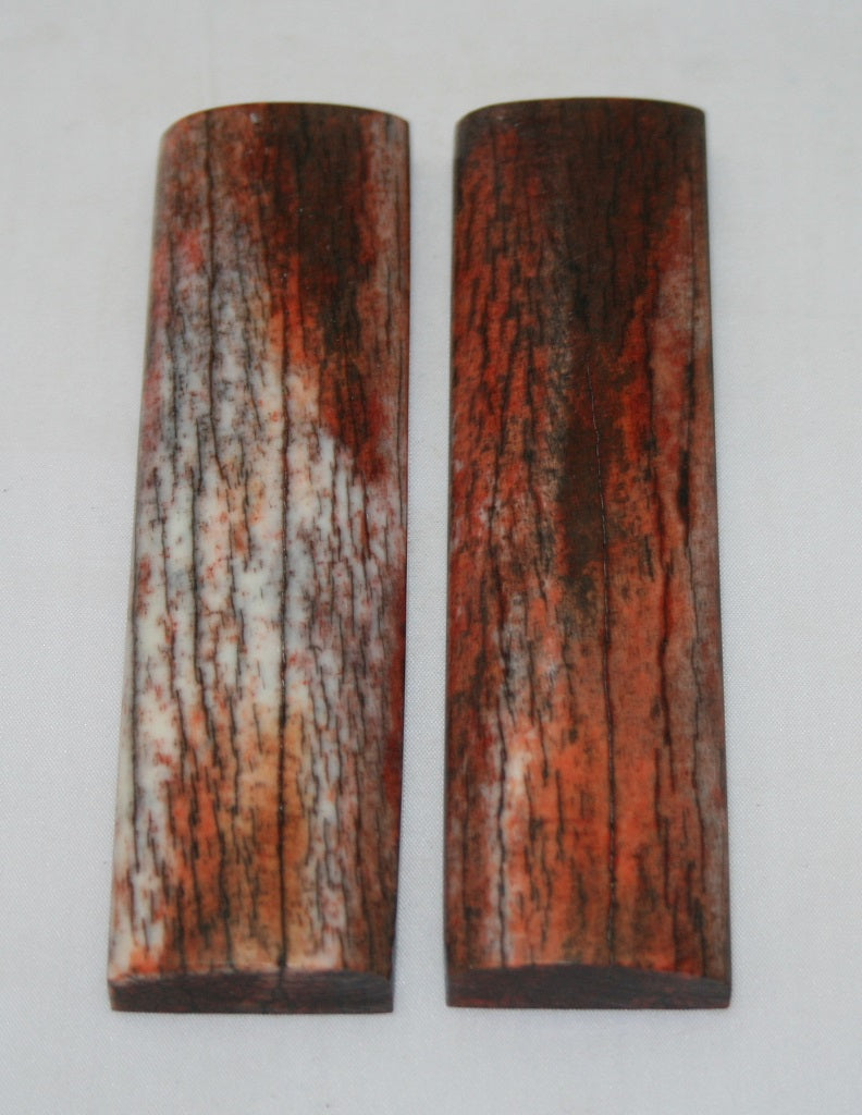 NB105L14  Giraffe Bone Scales