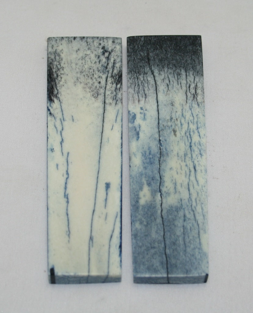 NB105MF16 Giraffe Bone Scales