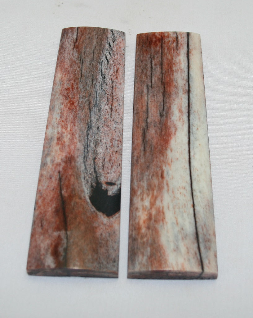 NB105MF18 Giraffe Bone Scales