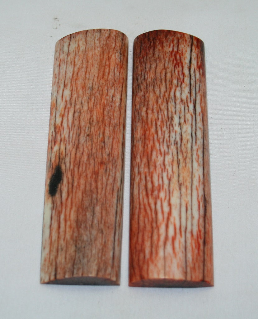 NB105MF3 Giraffe Bone Scales