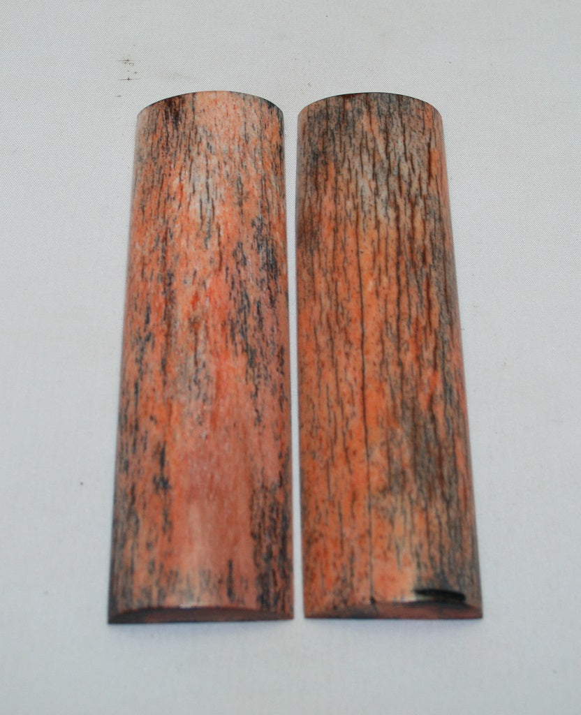 NB105MF54 Giraffe Bone Scales