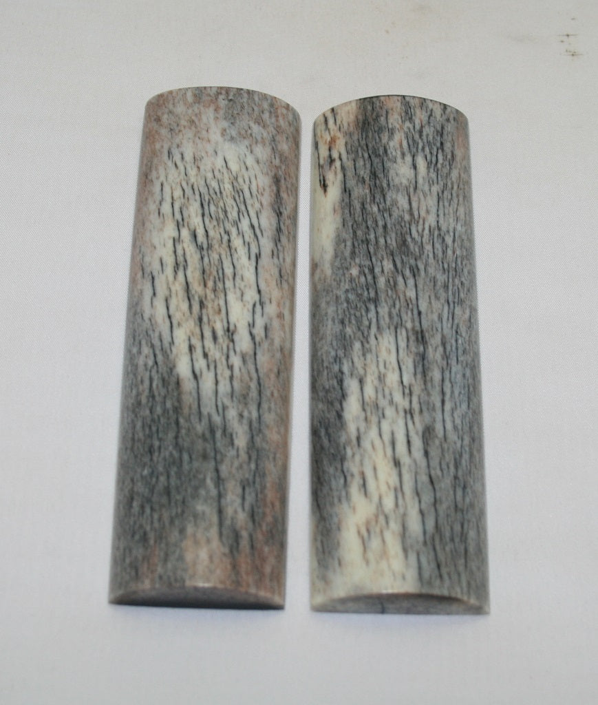 NB105MF81 Giraffe Bone Scales