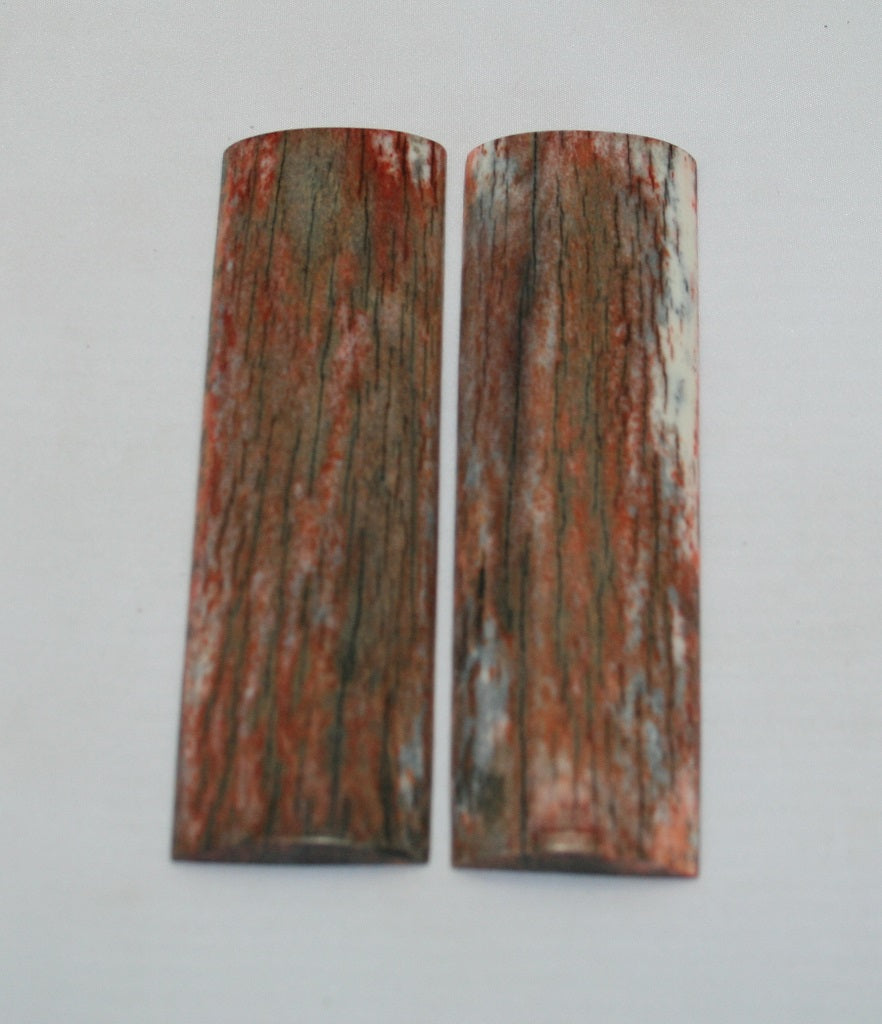 NB105MJ27  Giraffe Bone Scales