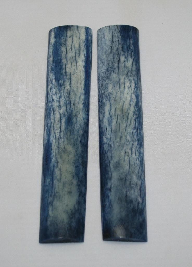 NB105MJ39  Giraffe Bone Scales