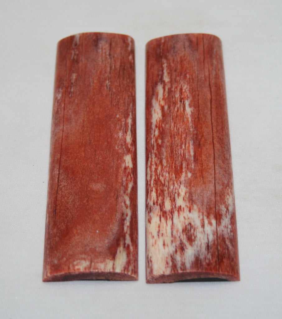 NB105MJ61  Giraffe Bone Scales