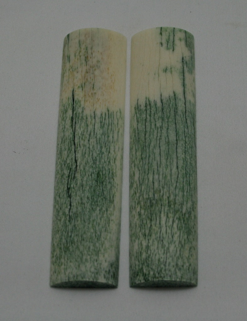 NB105NL43 Giraffe Bone Scales