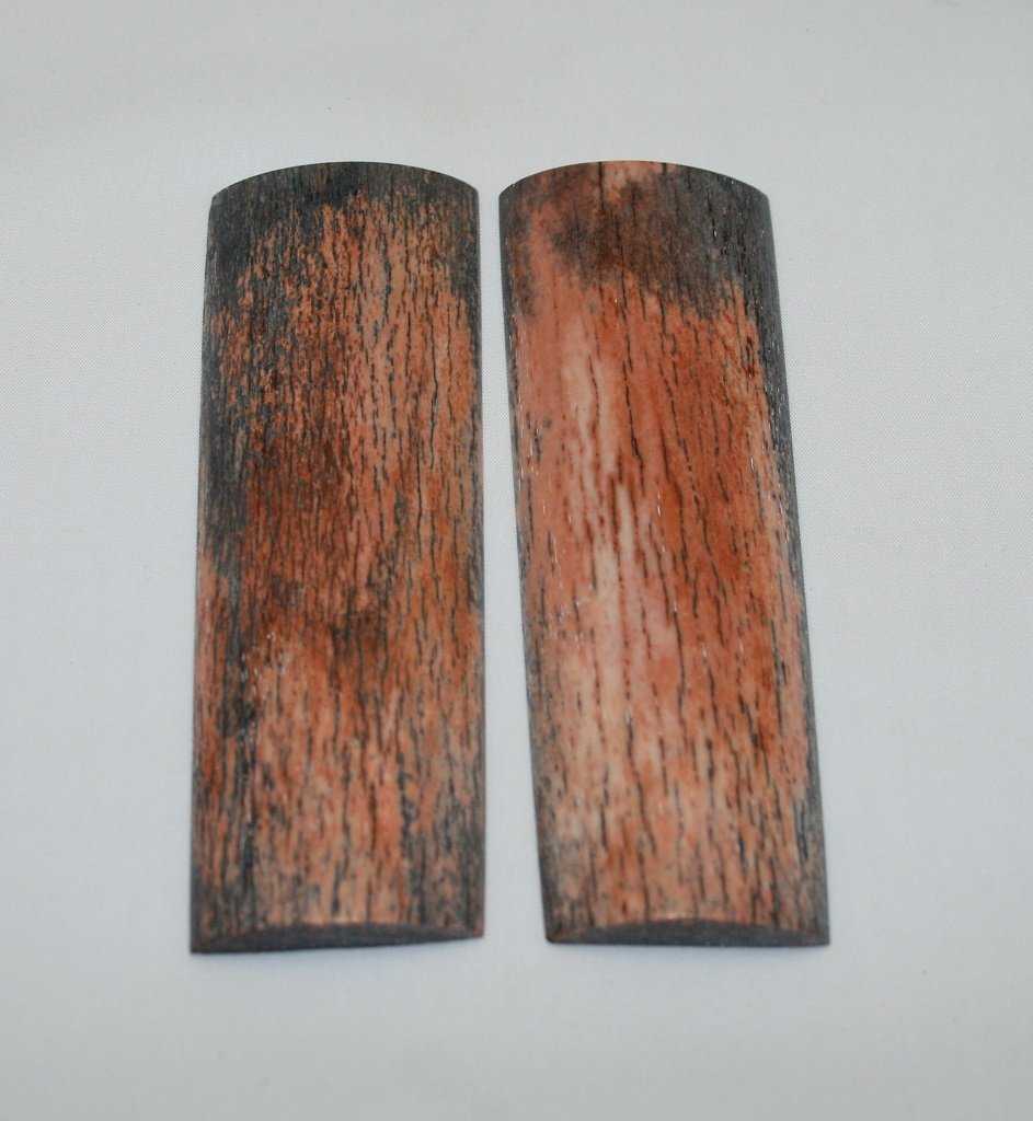 NB105NL76 Giraffe Bone Scales