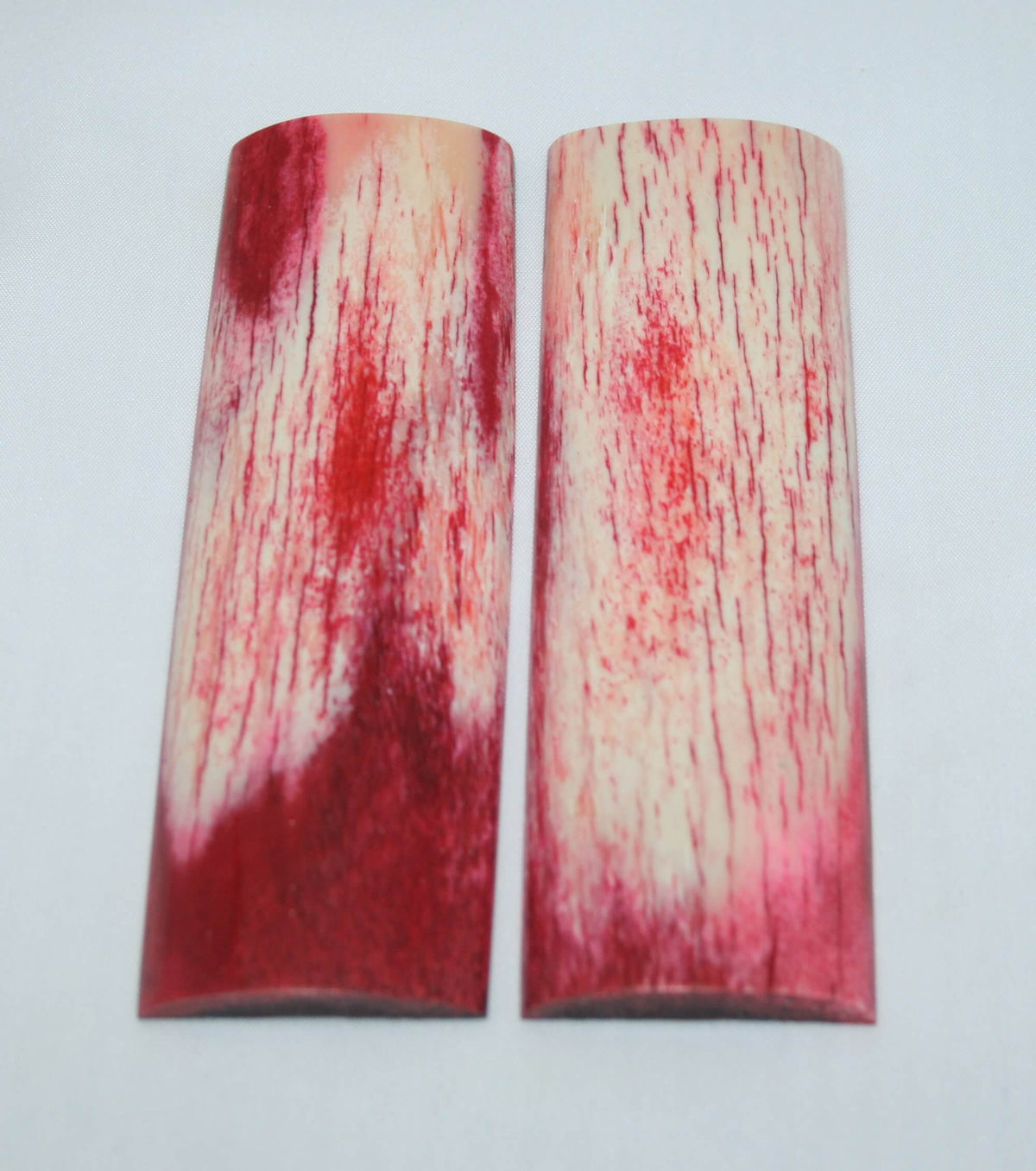 NB105T43 Giraffe Bone Scales