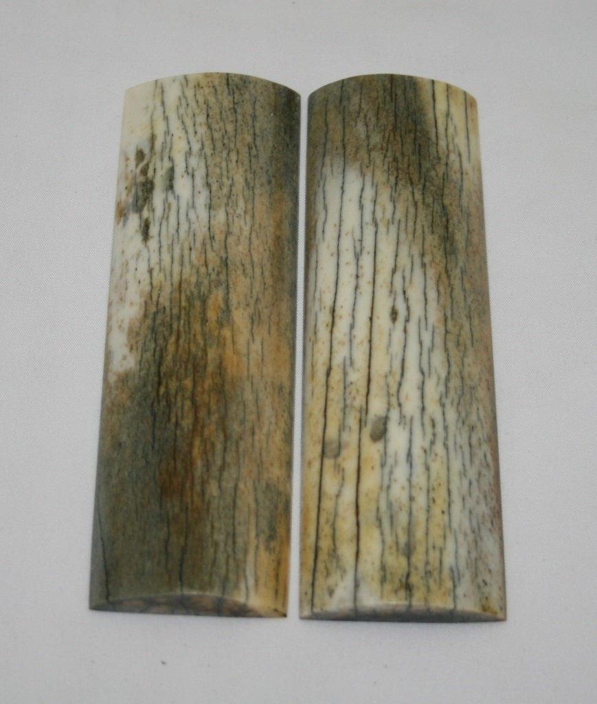 NB108FM82 Giraffe Bone Scales Set