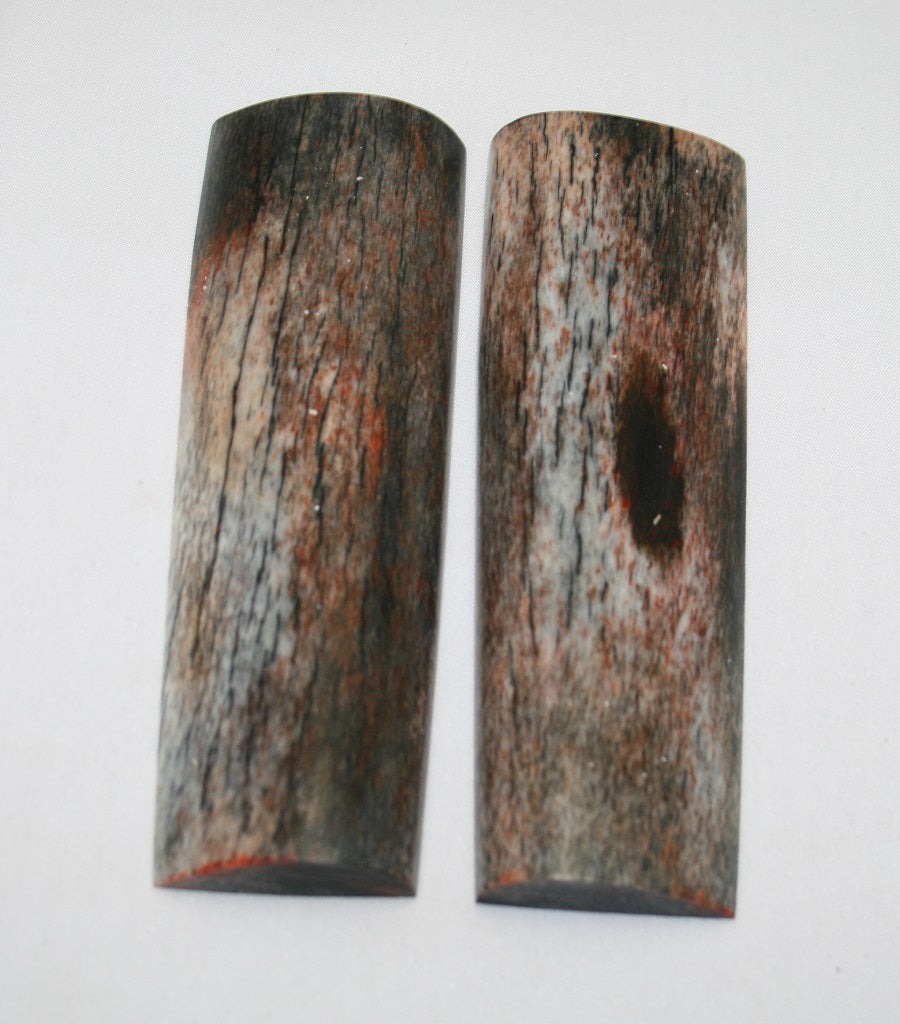 NB108F58 Giraffe Bone Scales Set