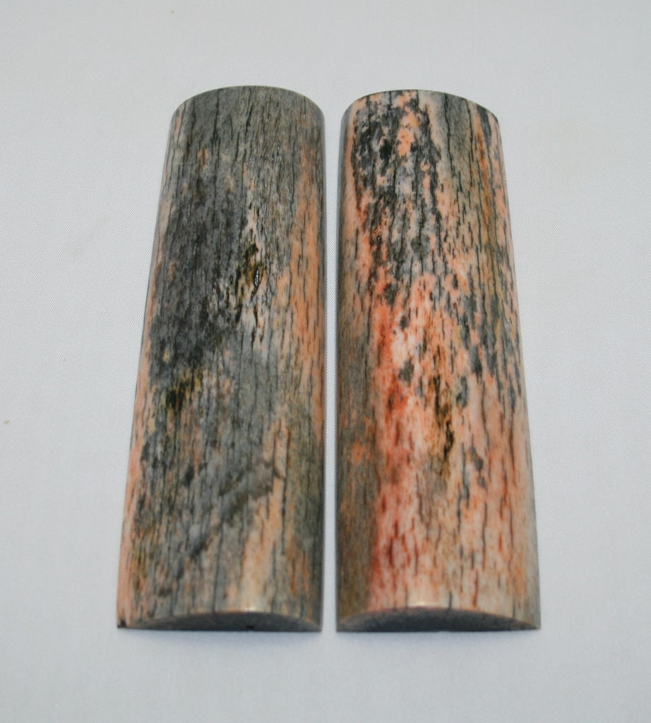 NB108LT15 Giraffe Bone Scales Set