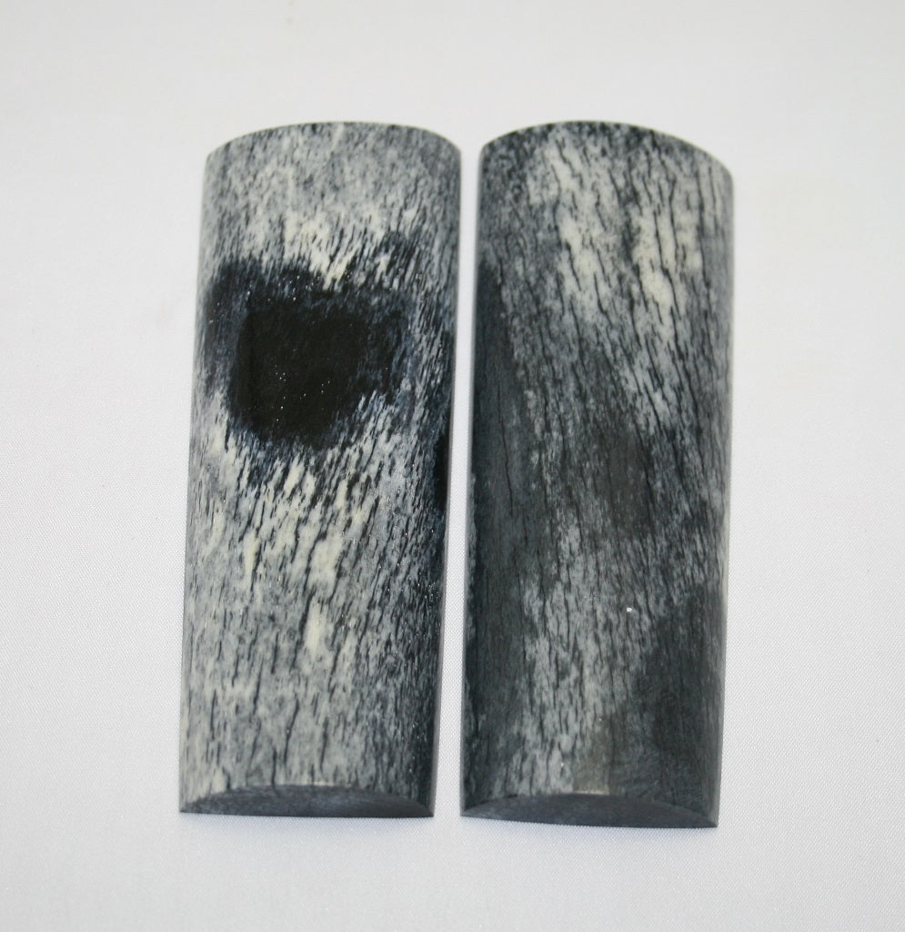 NB108LT29 Giraffe Bone Scales Set