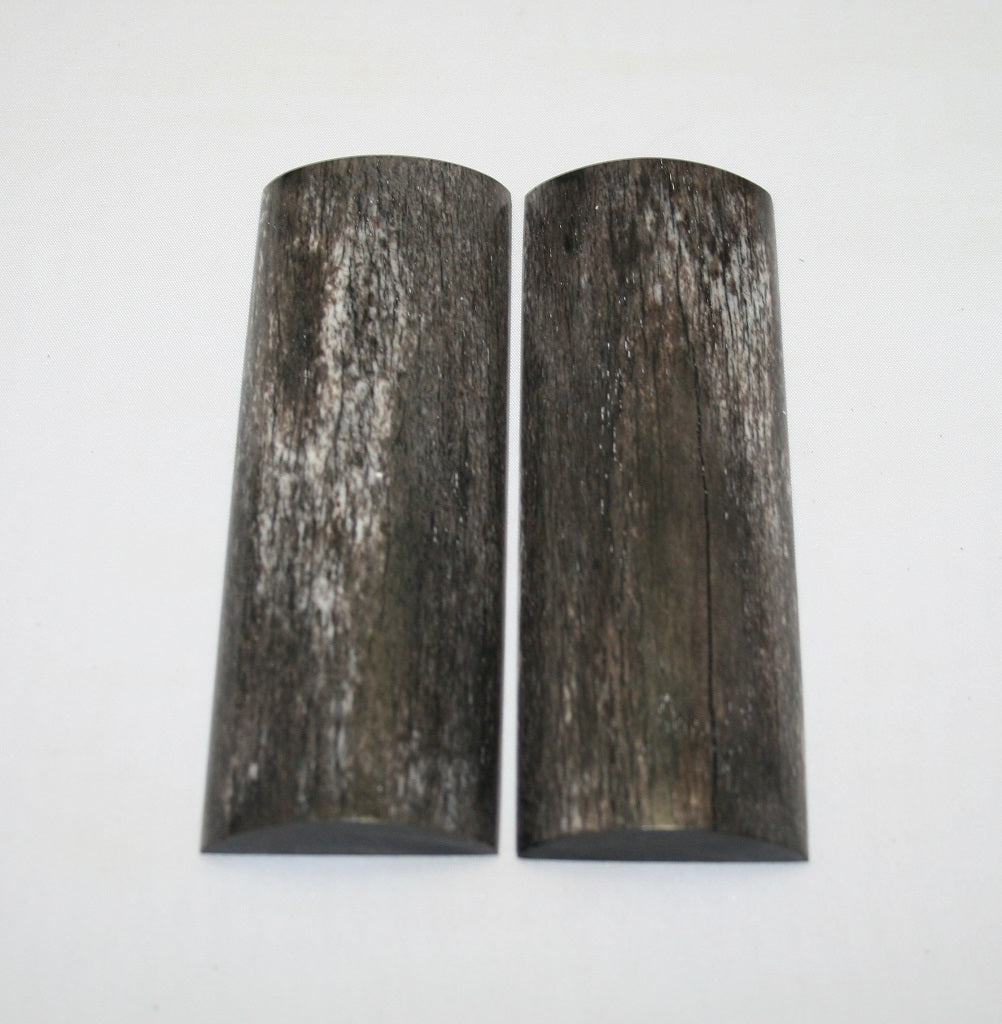 NB108LT55 Giraffe Bone Scales Set