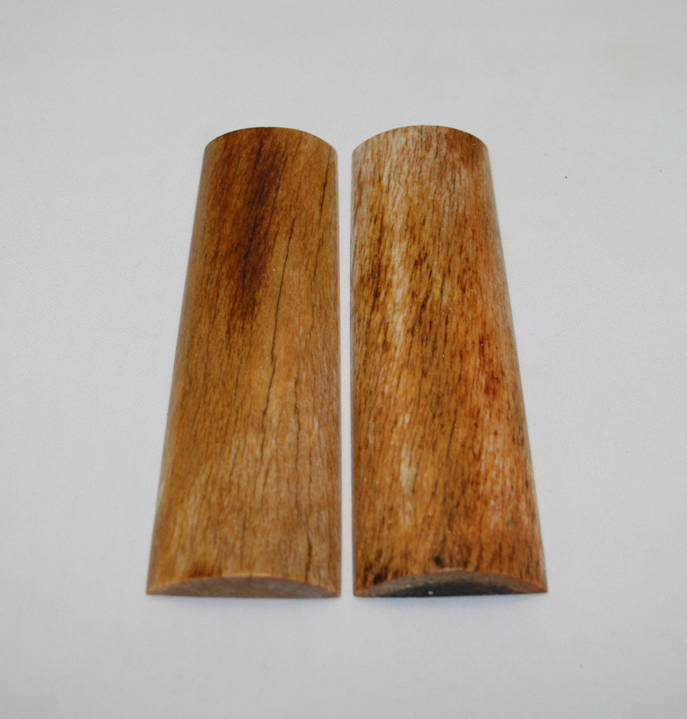 NB108LT66 Giraffe Bone Scales Set