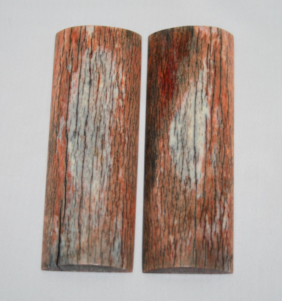 NB108M99 Giraffe Bone Scales Set