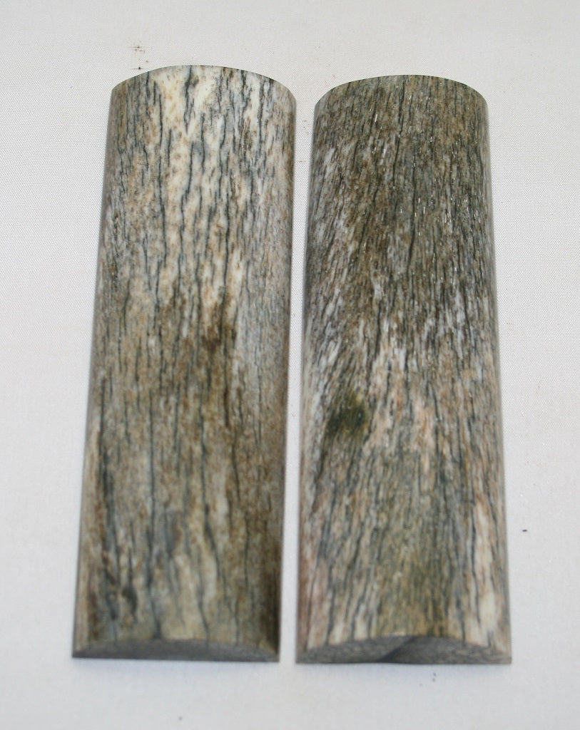 NB108MF32 Giraffe Bone Scales Set