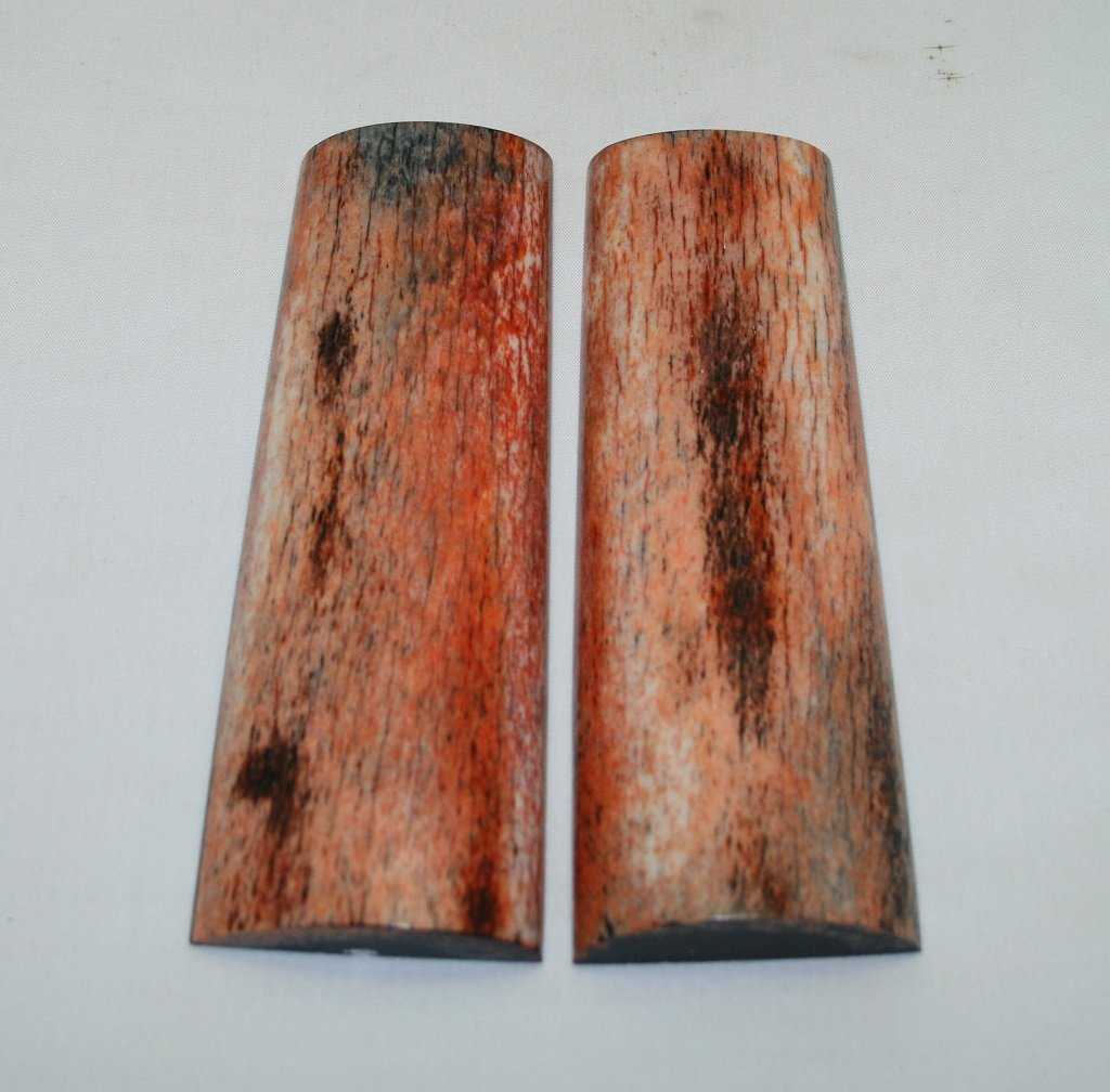 NB108MF99 Giraffe Bone Scales Set