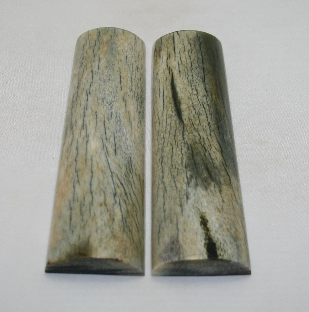 NB108MJ107 Giraffe Bone Scales Set