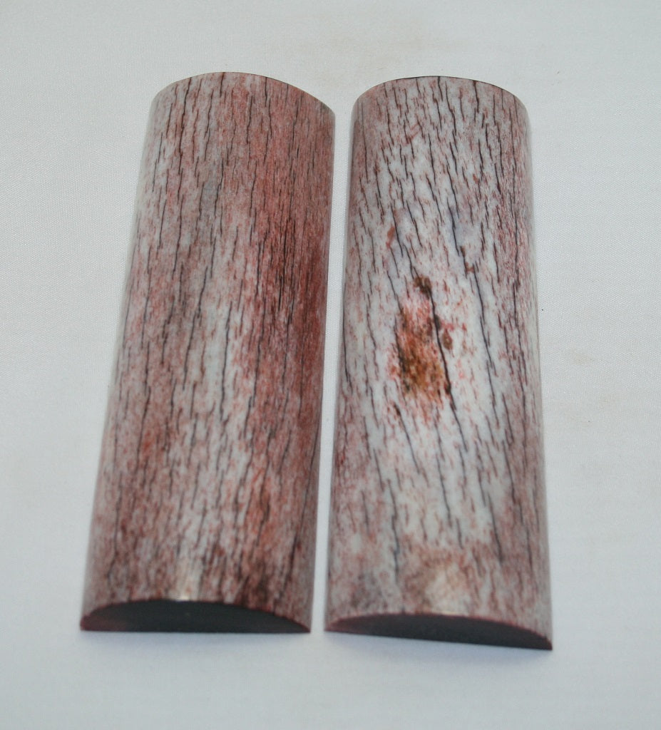 NB108MJ128 Giraffe Bone Scales Set