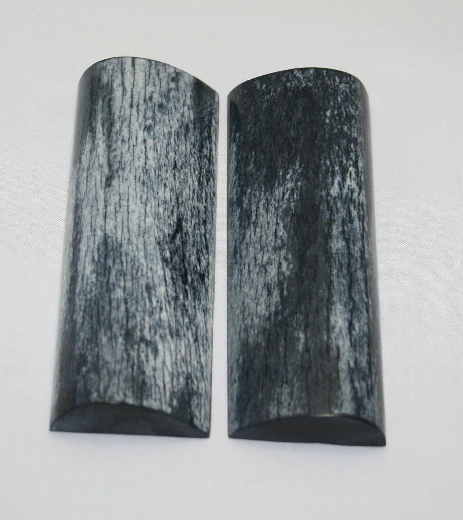 NB108MJ145 Giraffe Bone Scales Set