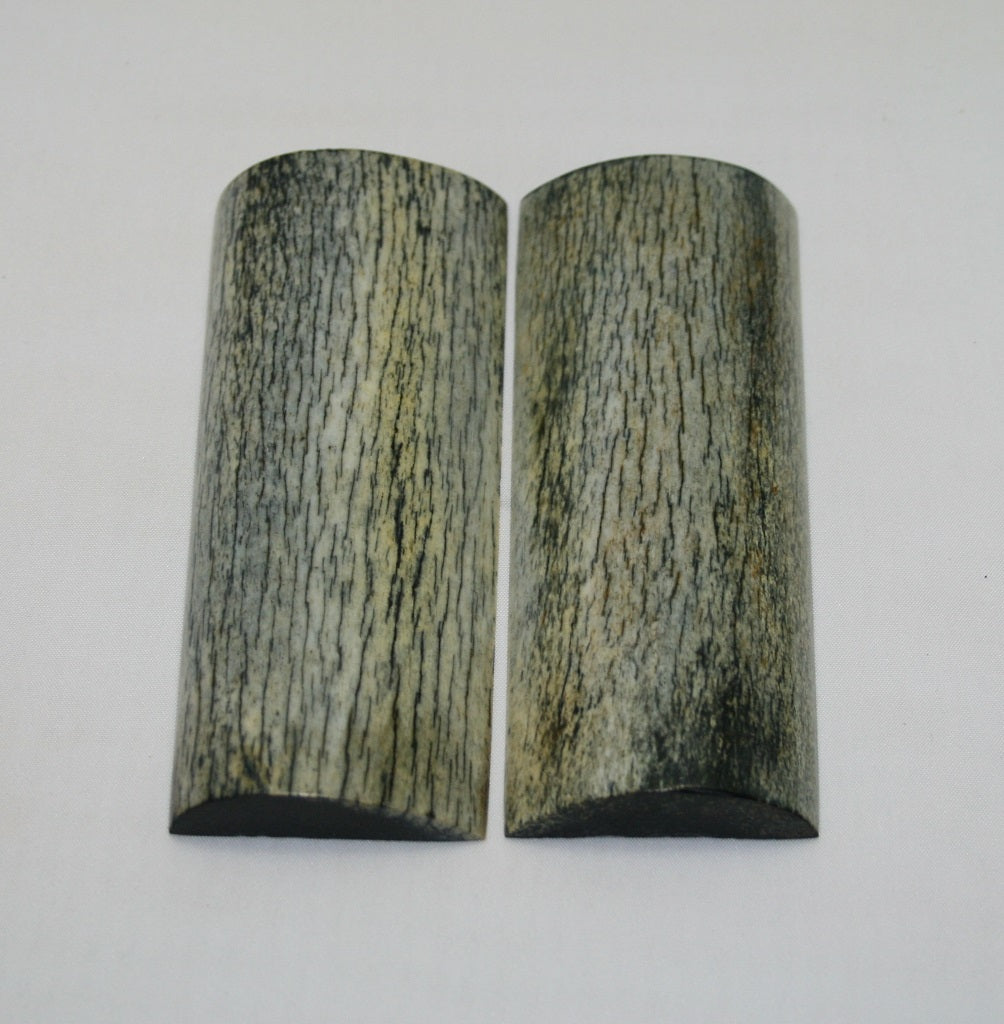 NB108MJ146 Giraffe Bone Scales Set