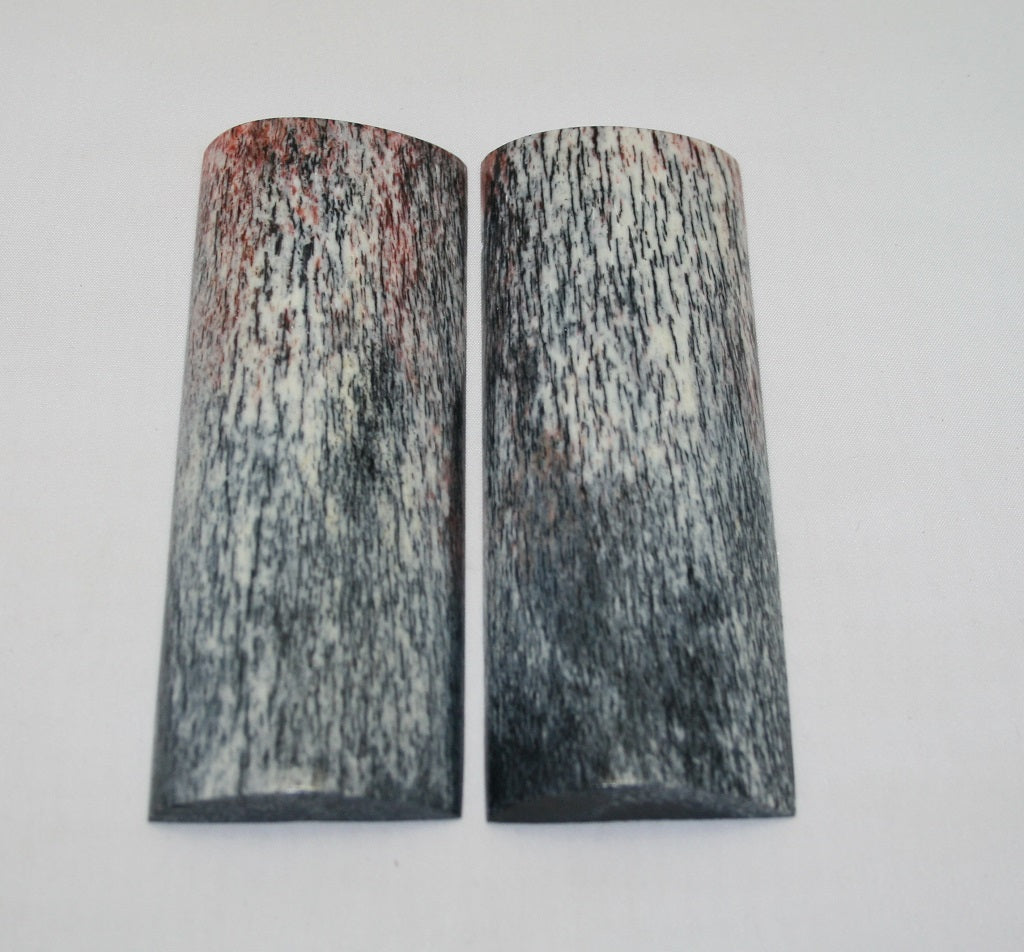 NB108MJ188 Giraffe Bone Scales Set