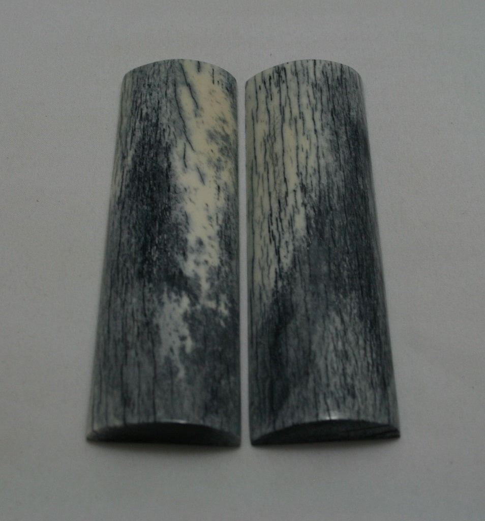 NB108MJ201 Giraffe Bone Scales Set