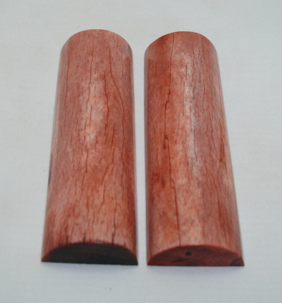 NB108MJ88 Giraffe Bone Scales Set