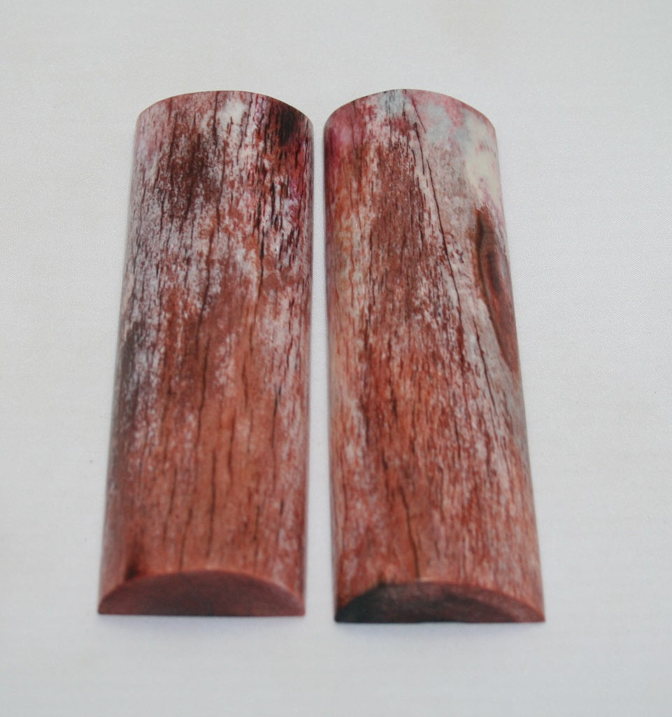 NB108MJ92 Giraffe Bone Scales Set