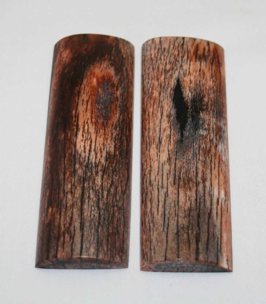 NB108NL133 Giraffe Bone Scales Set