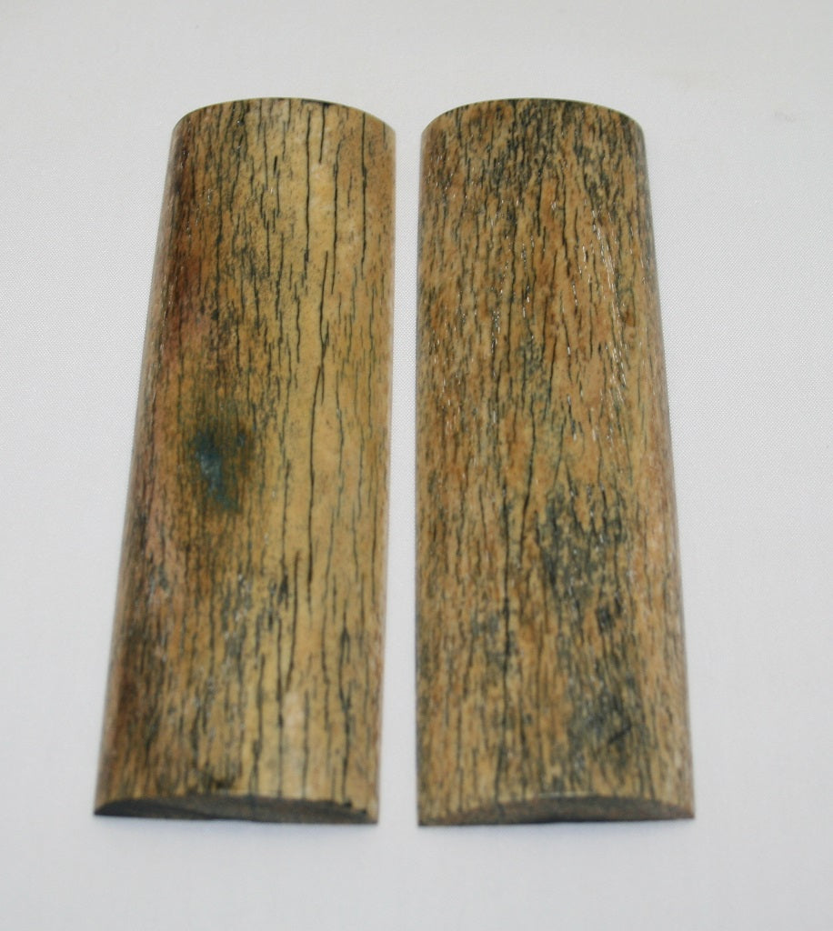 NB108NL37 Giraffe Bone Scales Set