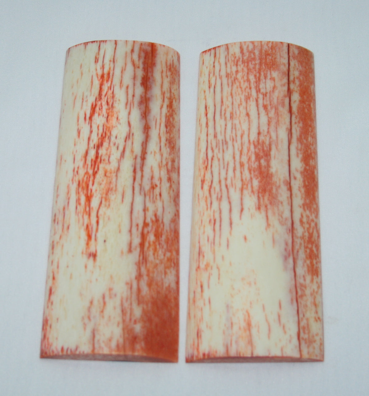 NB108T72 Giraffe Bone Scales Set