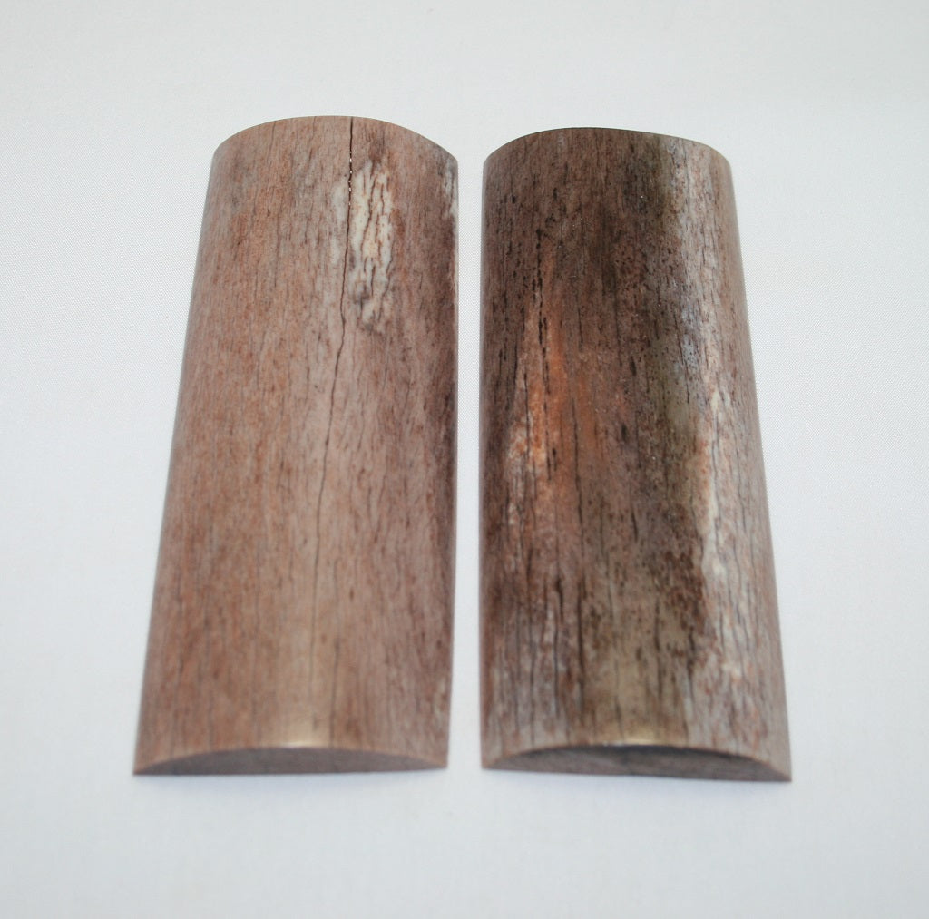 NB109AYA62 Giraffe Bone Scales