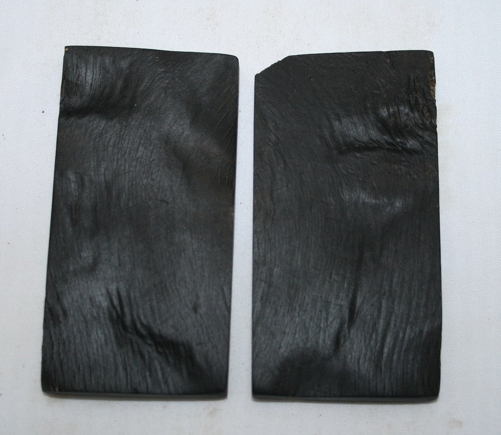 NB604N4 Wildebeest Horn Scales (Small)