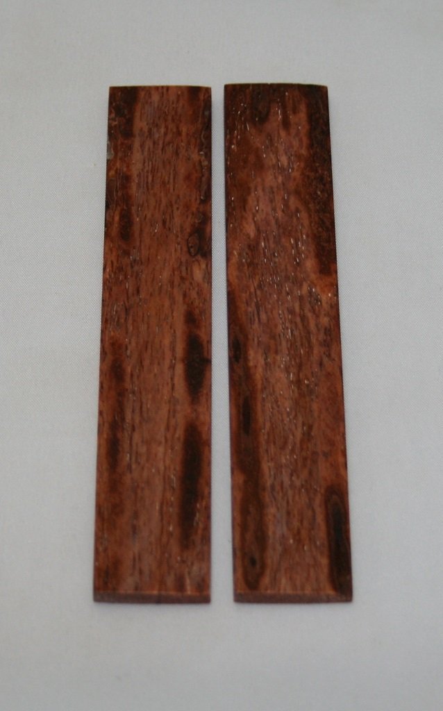 NB102FM24 Giraffe Bone Scales - Jantz Supply