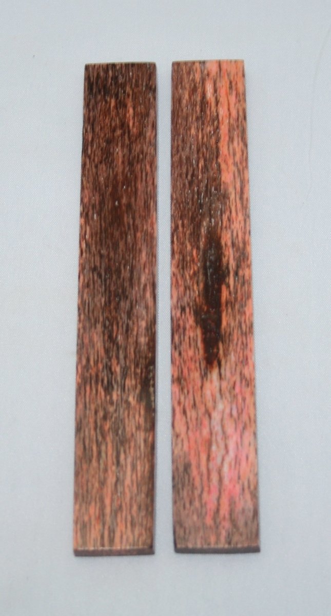 NB102G43 Giraffe Bone Scales - Jantz Supply