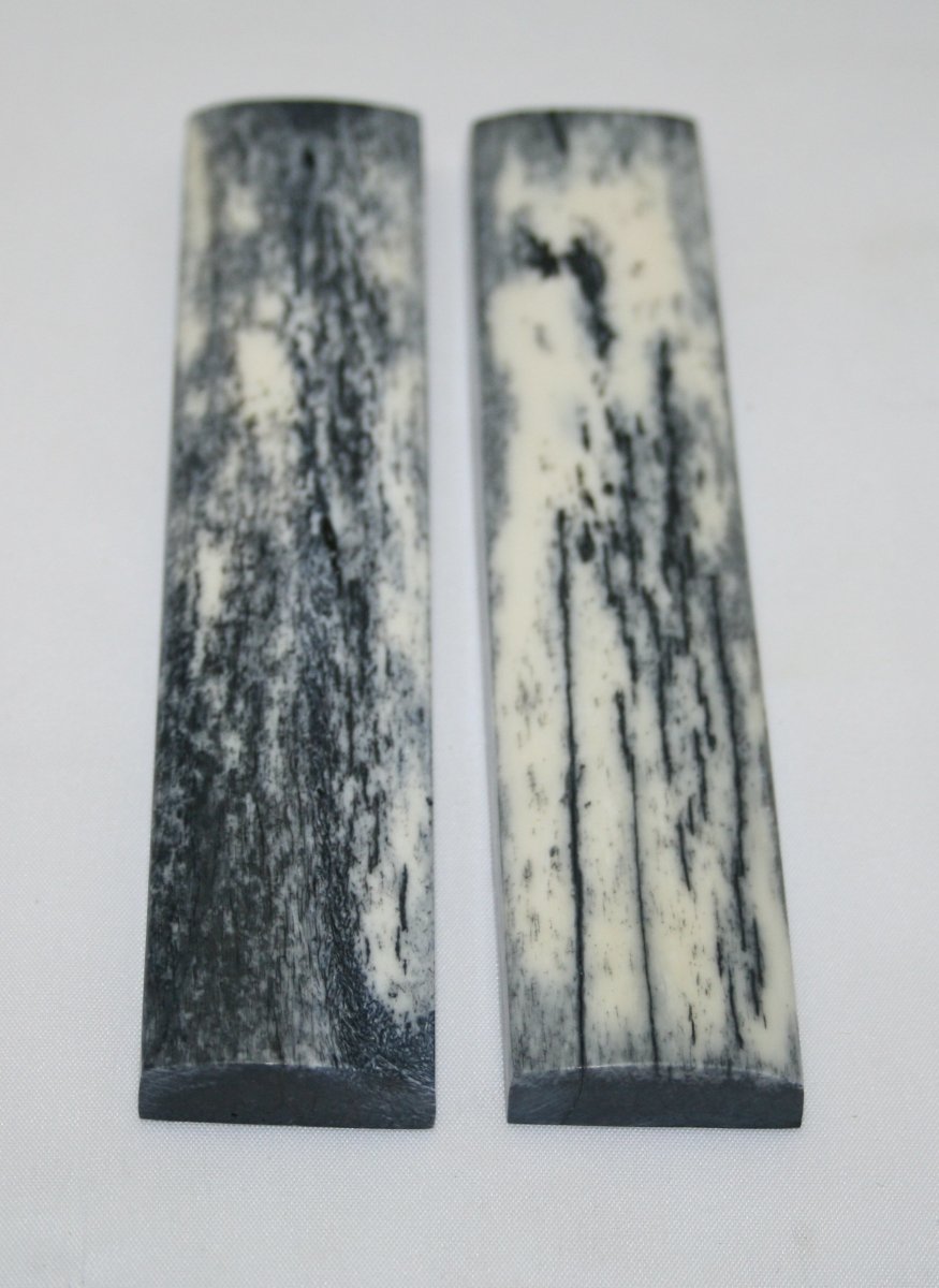 NB103FM10 Giraffe Bone Scales - Jantz Supply