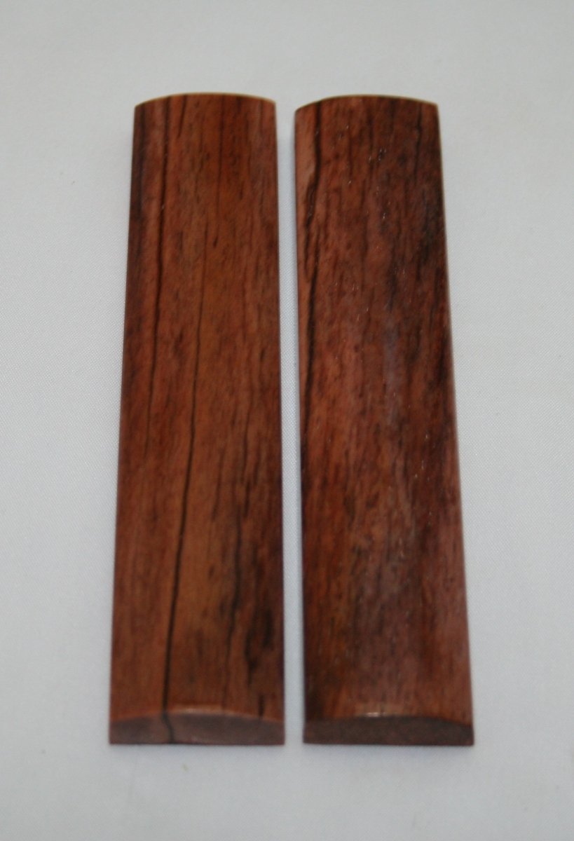 NB103FM20 Giraffe Bone Scales - Jantz Supply