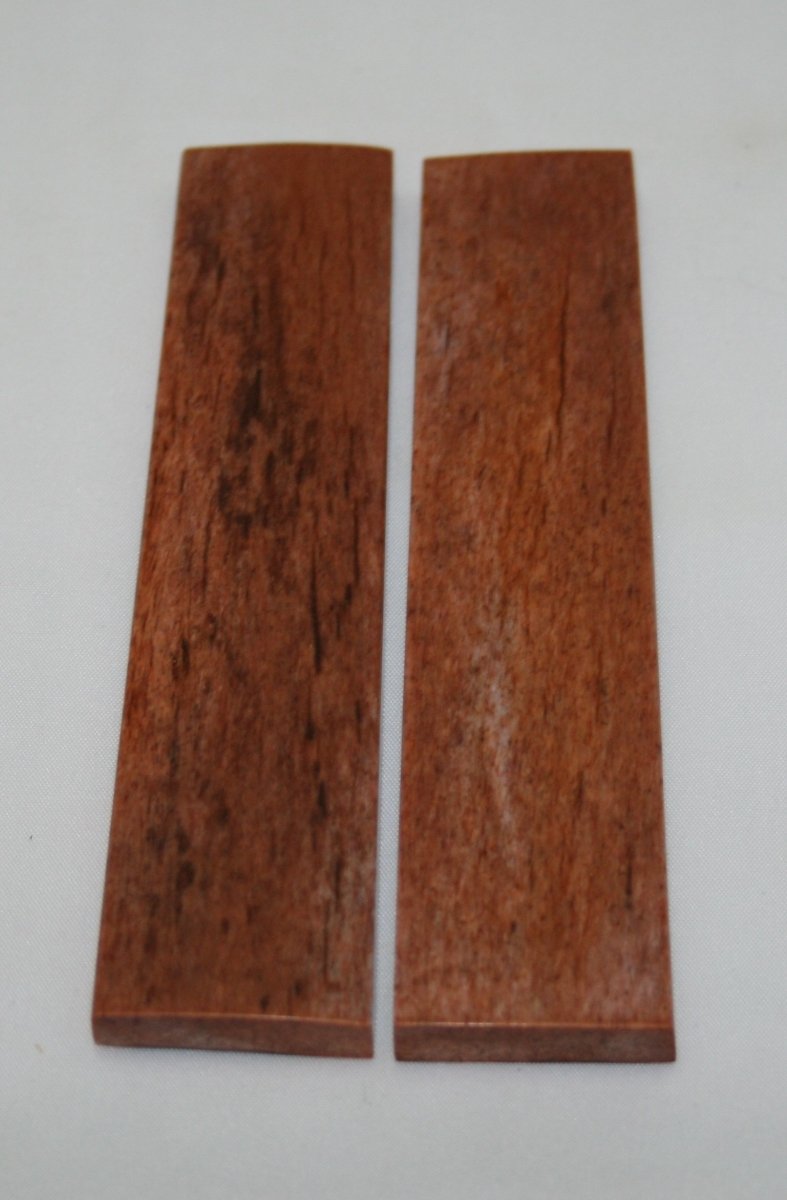 NB103FM26 Giraffe Bone Scales - Jantz Supply