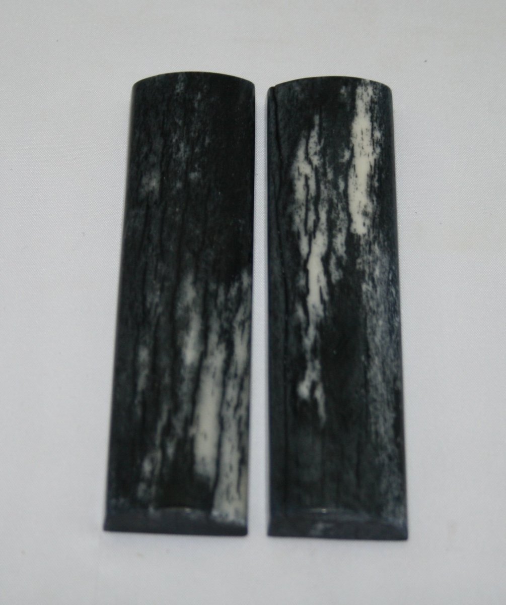 NB103FM36 Giraffe Bone Scales - Jantz Supply