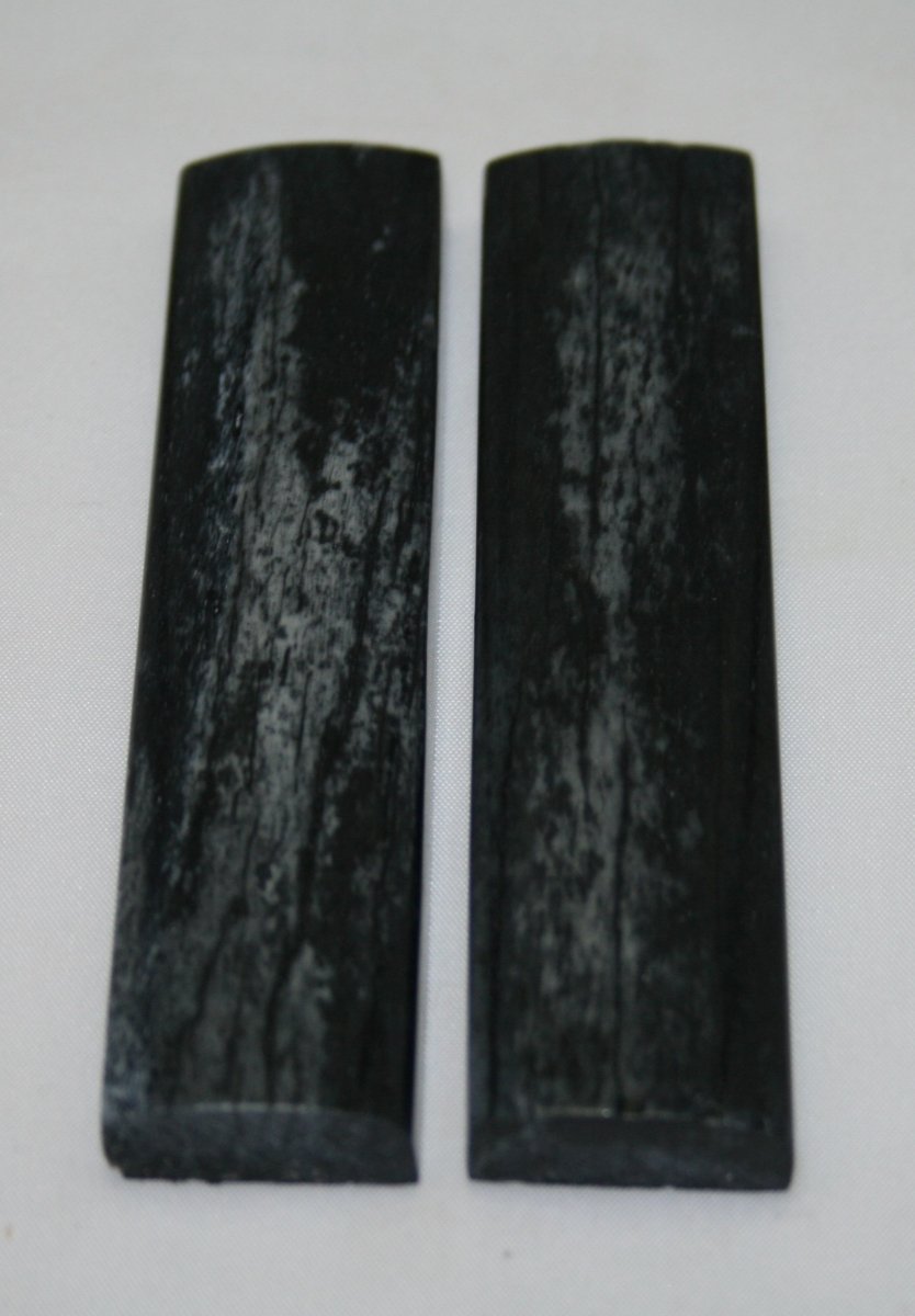 NB103FM42 Giraffe Bone Scales - Jantz Supply