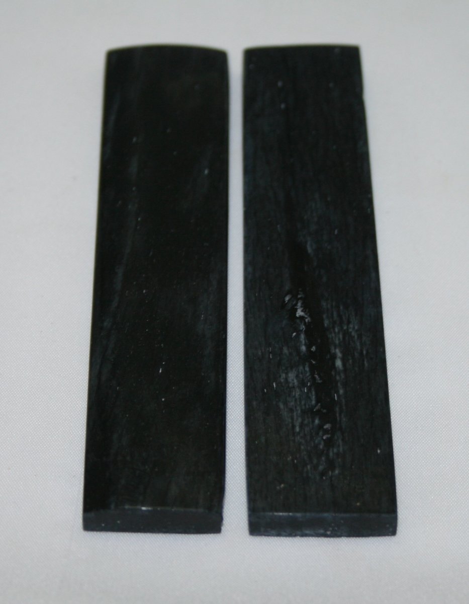 NB103FM45 Giraffe Bone Scales - Jantz Supply