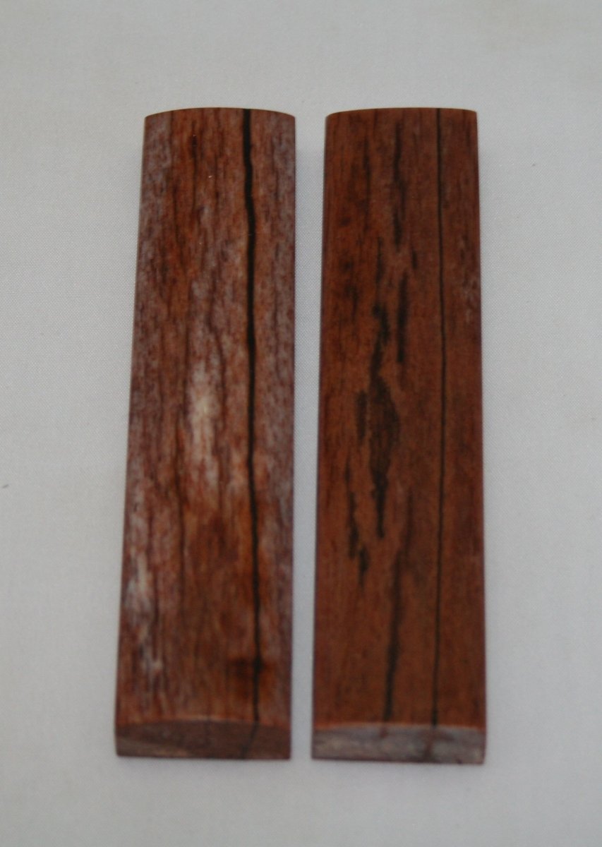 NB103FM63 Giraffe Bone Scales - Jantz Supply