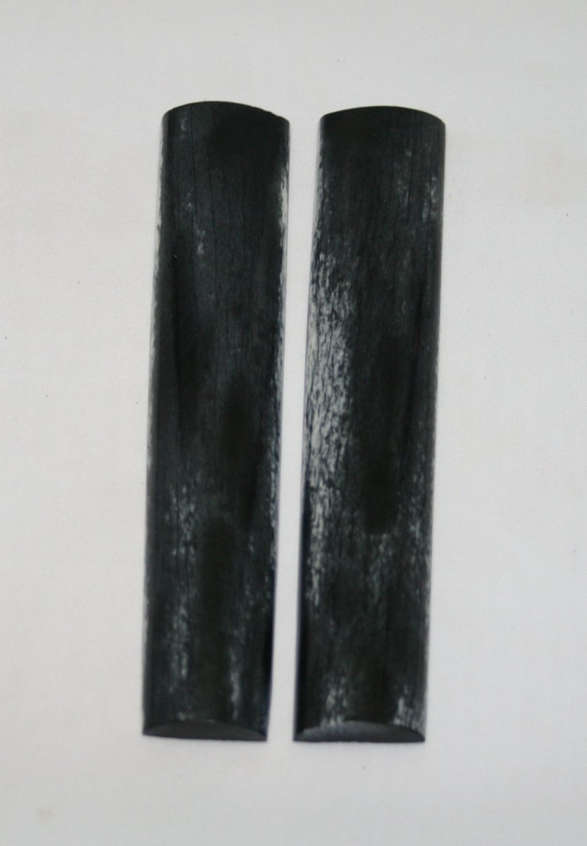 NB103FM77 Giraffe Bone Scales - Jantz Supply