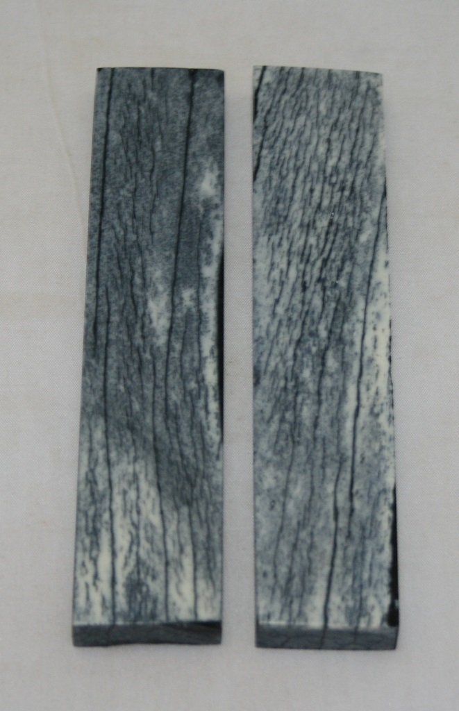 NB103S10 Giraffe Bone Scales - Jantz Supply