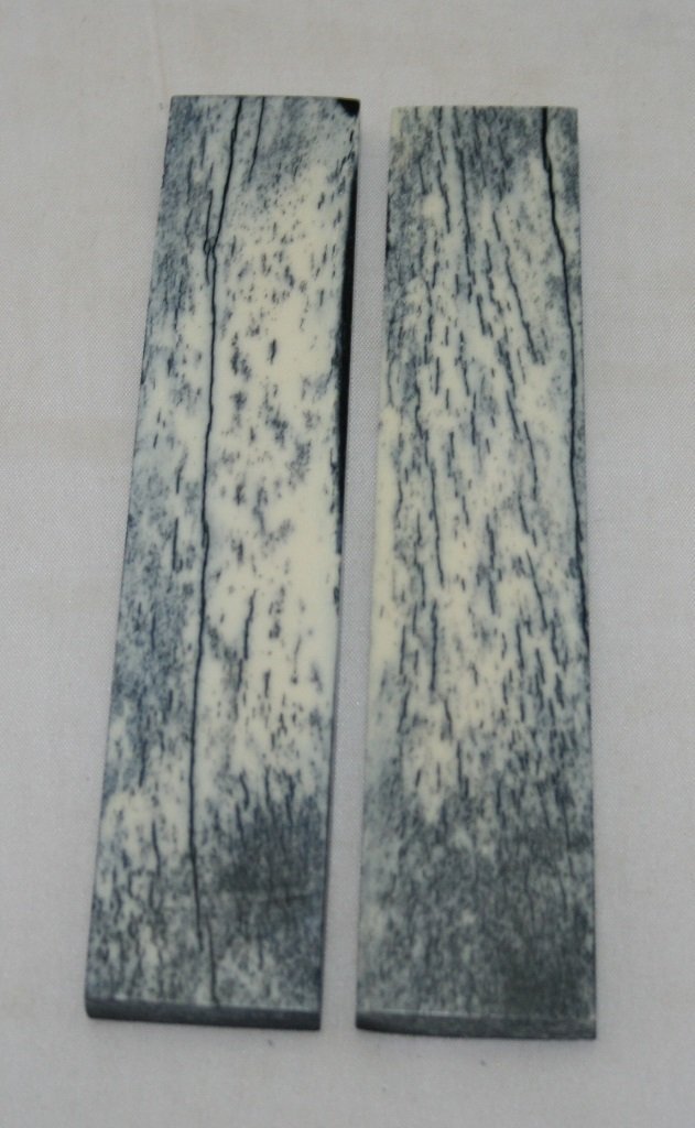 NB103S29 Giraffe Bone Scales - Jantz Supply