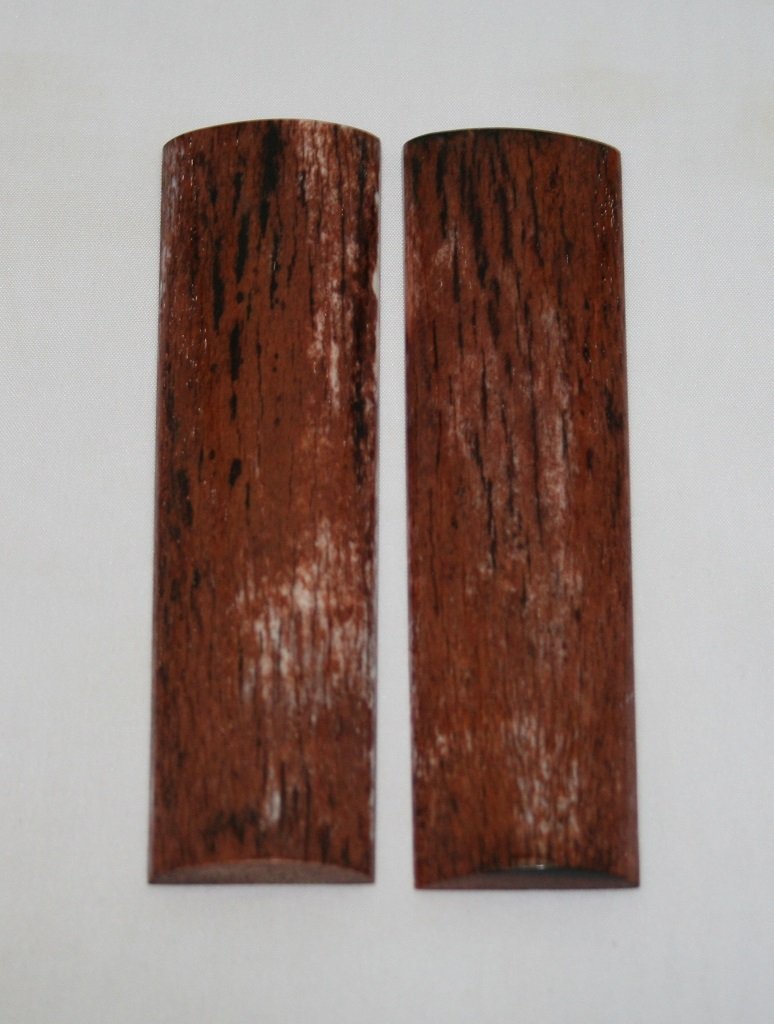 NB104FM61 Giraffe Bone Scales - Jantz Supply