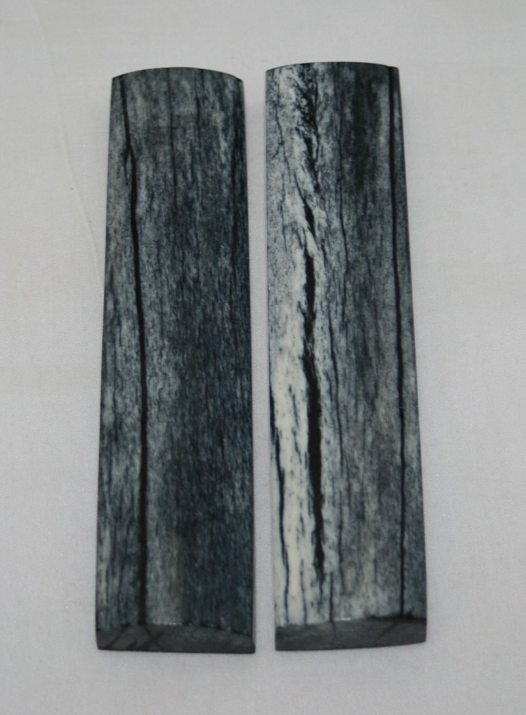 NB104L26 Giraffe Bone Scales - Jantz Supply