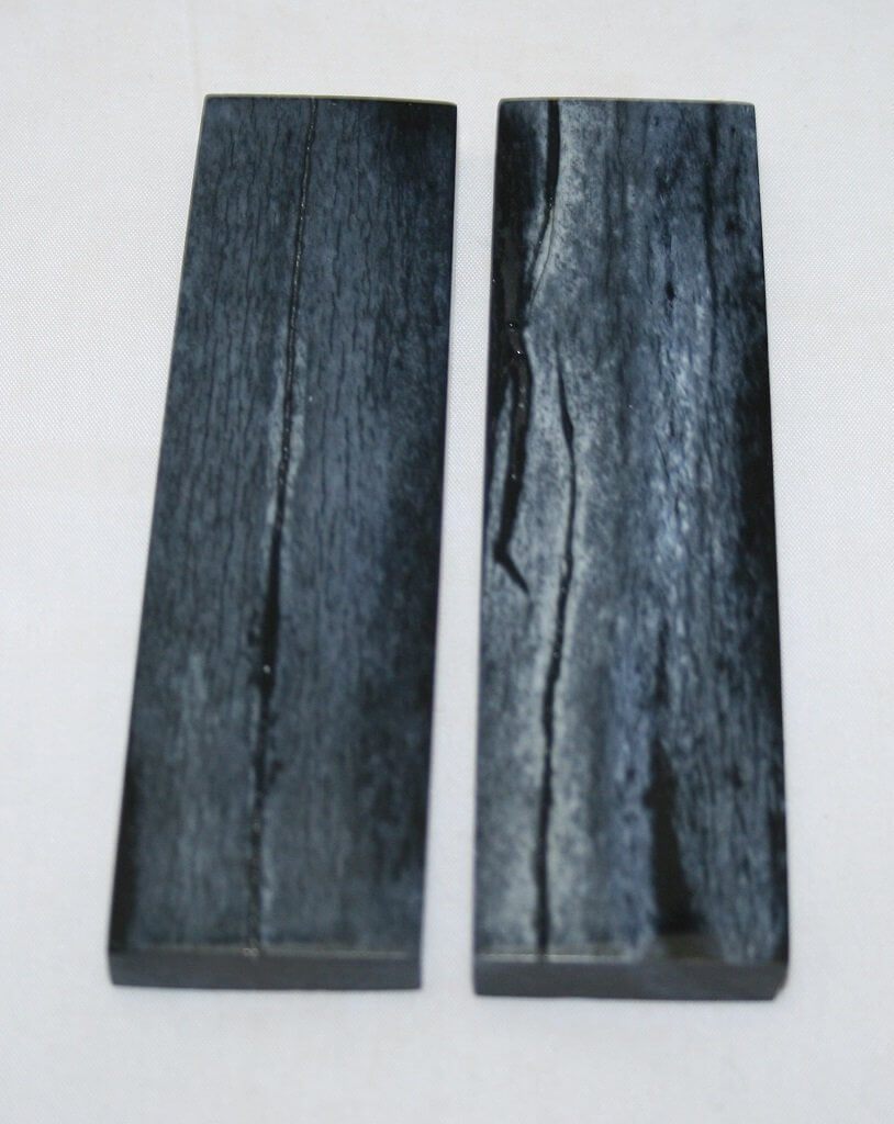 NB104L74 Giraffe Bone Scales - Jantz Supply