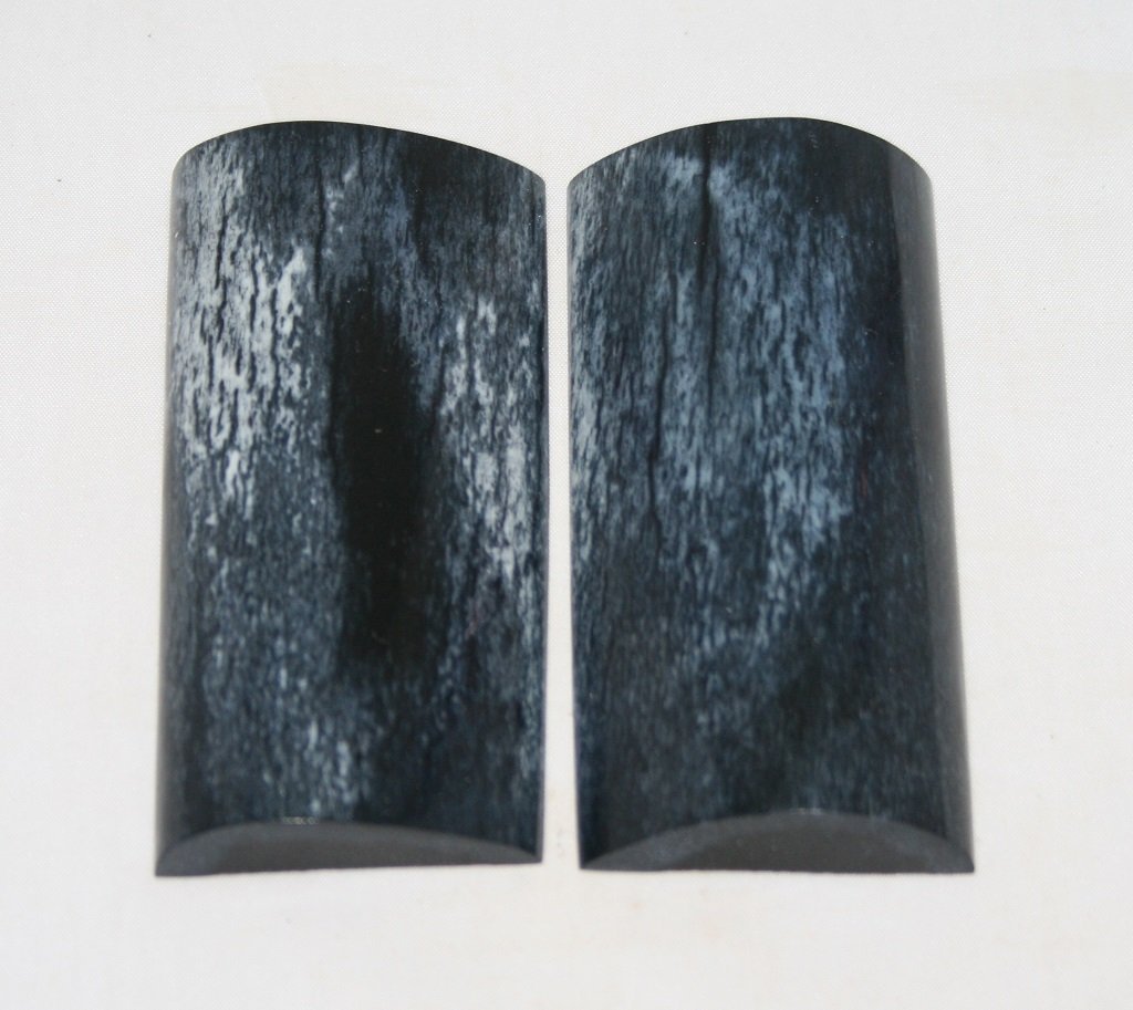 NB104S119 Giraffe Bone Scales - Jantz Supply